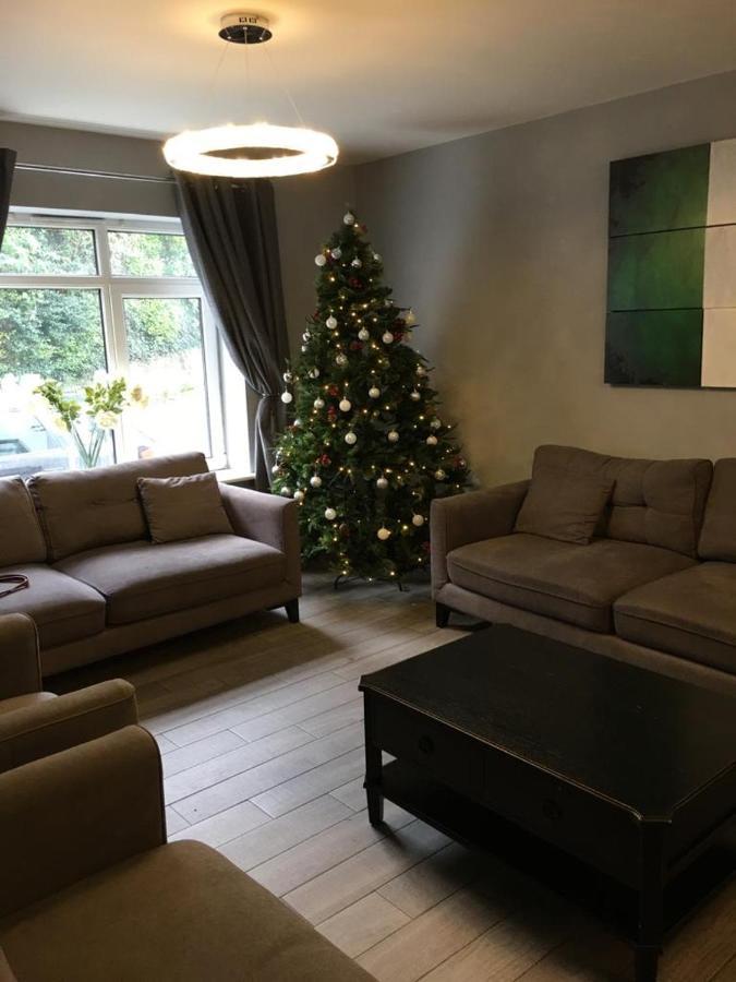 The Town House Kinsale, Hosted By Exquisite Holiday Homes, Sleeps 16 Bagian luar foto