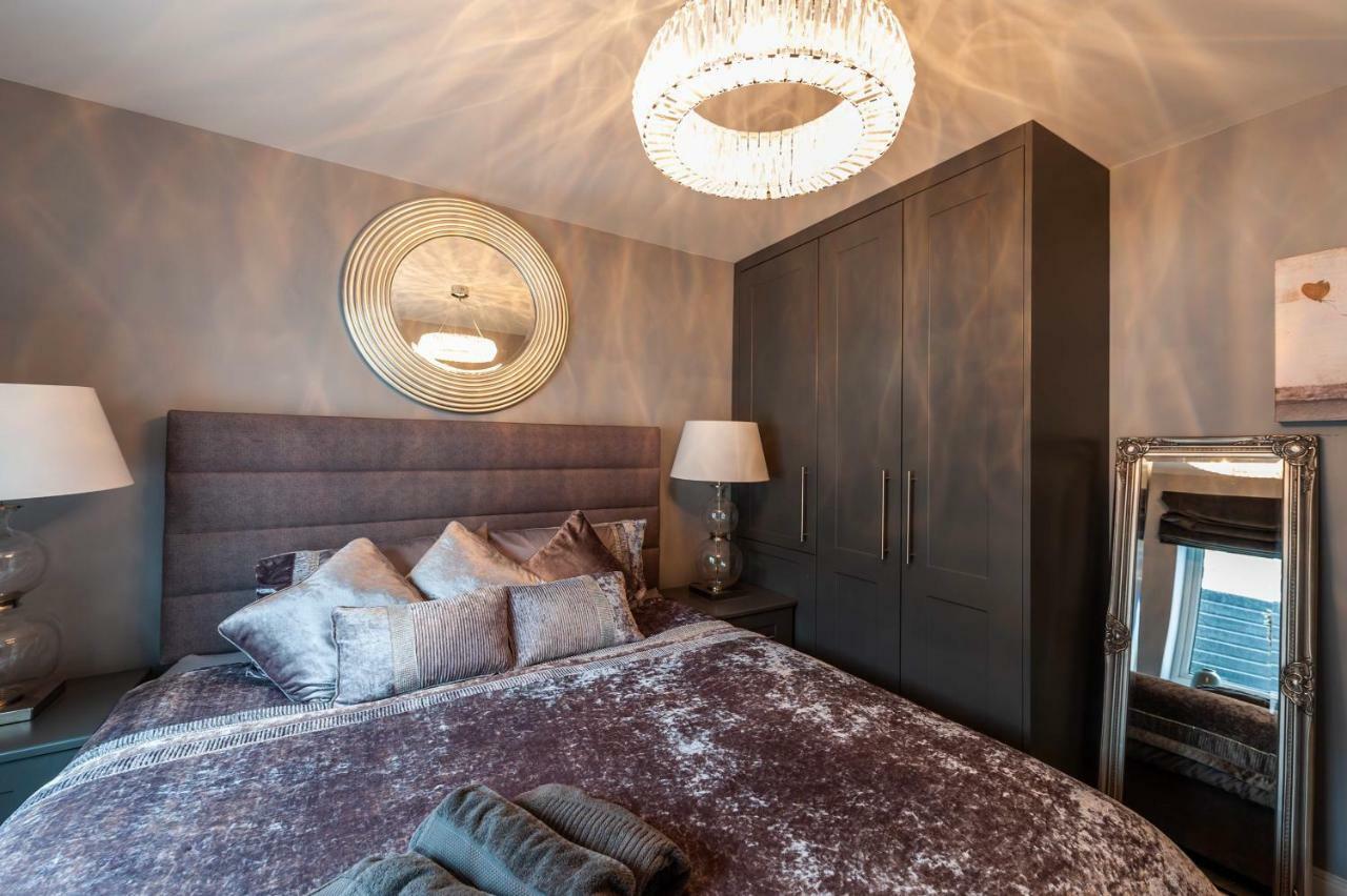 The Town House Kinsale, Hosted By Exquisite Holiday Homes, Sleeps 16 Bagian luar foto
