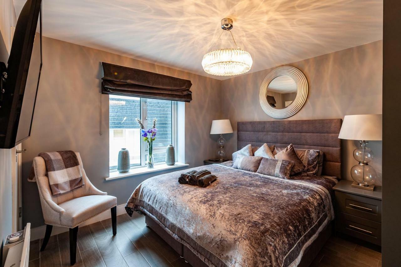 The Town House Kinsale, Hosted By Exquisite Holiday Homes, Sleeps 16 Bagian luar foto