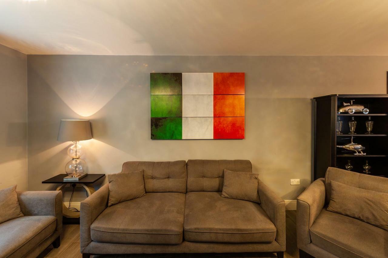 The Town House Kinsale, Hosted By Exquisite Holiday Homes, Sleeps 16 Bagian luar foto
