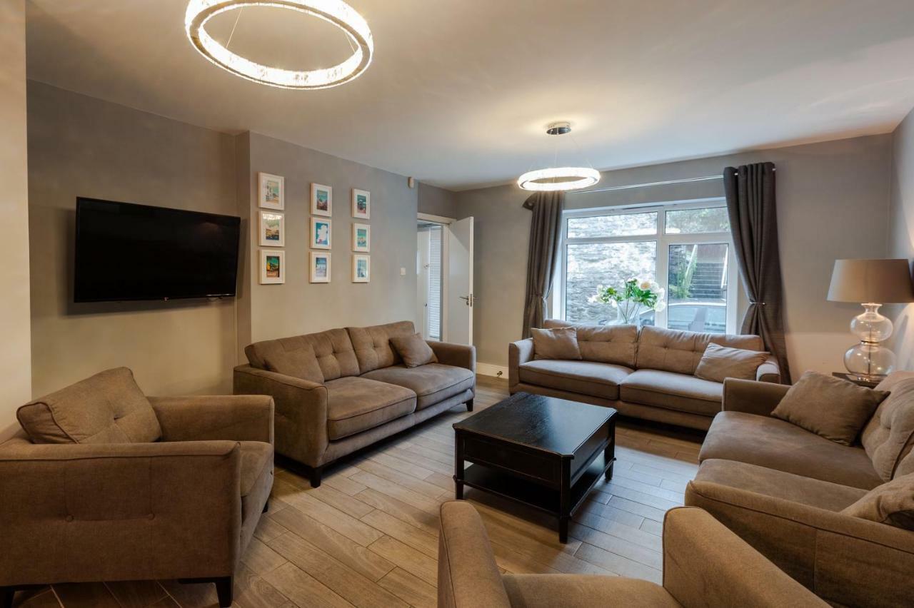 The Town House Kinsale, Hosted By Exquisite Holiday Homes, Sleeps 16 Bagian luar foto
