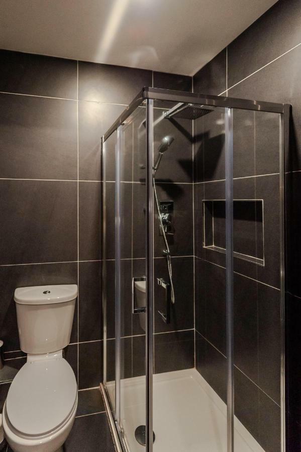 The Town House Kinsale, Hosted By Exquisite Holiday Homes, Sleeps 16 Bagian luar foto